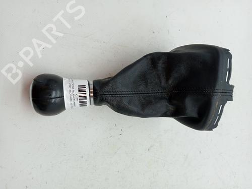Used Shift knob Shift knob AUDI A1 Sportback (8XA, 8XF) 1.0 TFSI (95 hp) 23353414 23353414