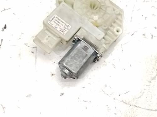 Used Right front window motor Right front window motor 38419751 38419751