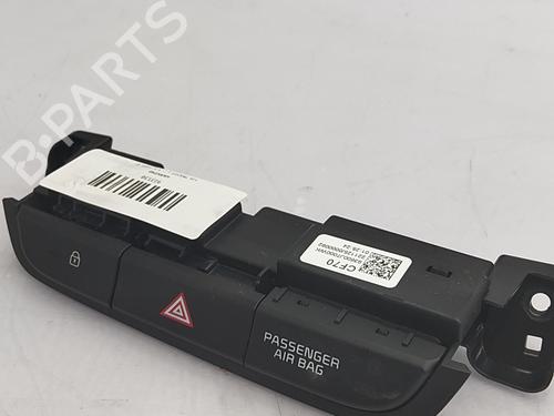 Used Warning switch Warning switch KIA PROCEED (CD) 1.6 T-GDI GT (204 hp) 36376947 36376947