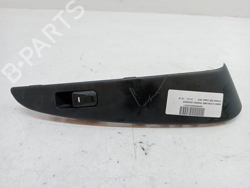 Used Left rear window switch HYUNDAI ix35 (LM, EL, ELH) 2.0 CRDi (136 hp) 23350831