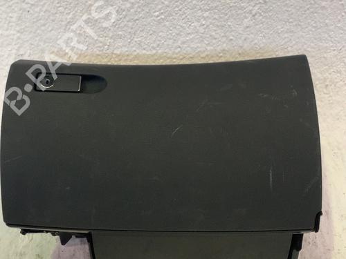 Handskerum Handskerum MERCEDES-BENZ C-CLASS (W204) C 200 CDI (204.001) (136 hp) 33766787 33766787