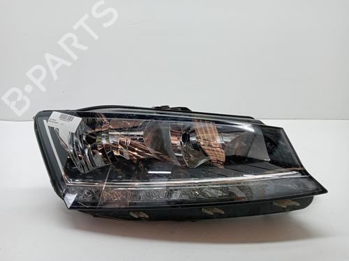 Used Right headlight SKODA FABIA III (NJ3) 1.0 TSI (95 hp) 23354376