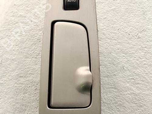 Venstre bagtil elrude kontakt LEXUS RX (_U3_) 400h AWD (MHU38_, MHU38R) (272 hp) 31609832