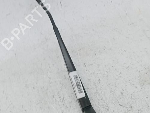 front-windshield-wiper-arm-lynk-co-01-2017-40547022 main image