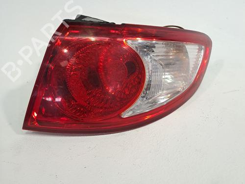 Used Right taillight HYUNDAI SANTA FÉ II (CM) 2.2 CRDi (155 hp) 23372394