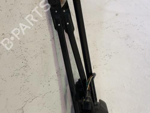 Used Front wiper motor Front wiper motor HYUNDAI H-1 Cargo (TQ) 2.5 CRDi (170 hp) 34367574 34367574
