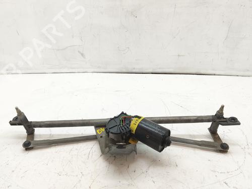 Used Front wiper motor VW GOLF III (1H1) 1.6 (101 hp) 26574696