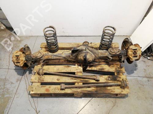 Used Rear axle LAND ROVER DISCOVERY II (L318) 2.5 Td5 4x4 (139 hp) 28336331
