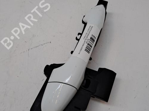 Used Front right exterior door handle KIA CEE'D (JD) 1.0 T-GDI (100 hp) 25737410