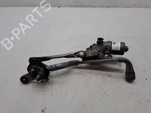 Used Front wiper motor TOYOTA YARIS (_P13_) 1.5 Hybrid (NHP130_, NHP130) (101 hp) 23358388