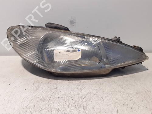 Used Right headlight PEUGEOT 206 Hatchback (2A/C) 1.4 HDi eco 70 (68 hp) 25988187