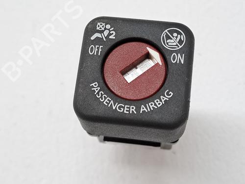 Elektronisk modul OPEL CROSSLAND X / CROSSLAND (P17, P2QO) 1.2 (75) (131 hp) 25998717