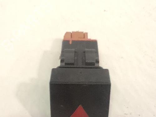 Warnblinkschalter für Warnblinkschalter PEUGEOT 3008 I MPV (0U_) 1.6 HDi (114 hp) 35807718 35807718