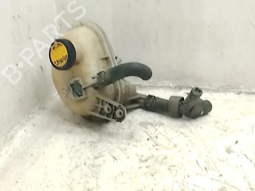 Used Expansion tank Expansion tank TOYOTA YARIS (_P9_) 1.4 D-4D (NLP90_, NLP90R) (90 hp) 35771773 35771773