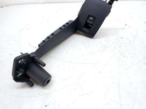 Used Left rear window switch AUDI A3 (8P1) 2.0 TDI 16V (140 hp) 30337352