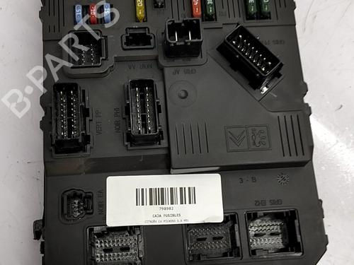 Used Fuse box CITROËN XSARA PICASSO (N68) 1.6 HDi (109 hp) 30921385