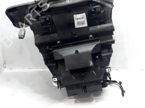 other-renault-megane-iv-hatchback-b9amn_-2015-36665955 main image