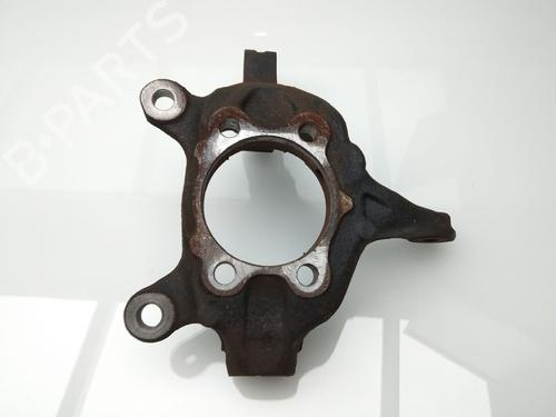 Used Left front steering knuckle NISSAN JUKE (F15) 1.6 (117 hp) 23893575