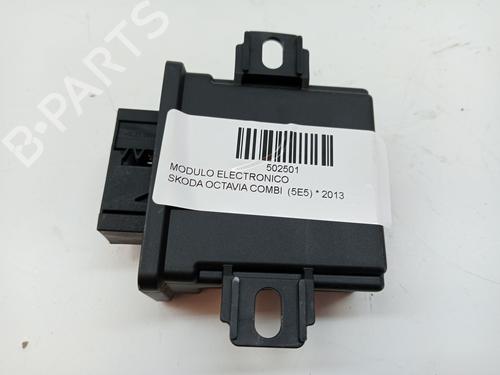Elektronisk modul SKODA OCTAVIA III Combi (5E5, 5E6) 1.6 TDI (110 hp) 23362935