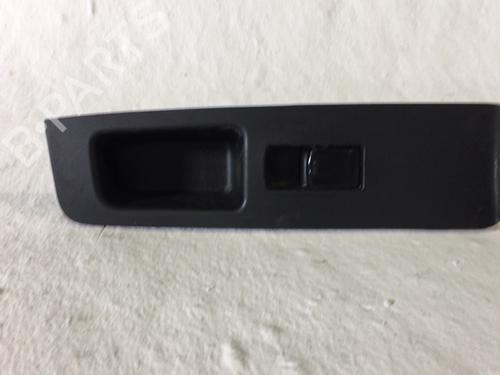 Used Right front window switch Right front window switch 39557283 39557283