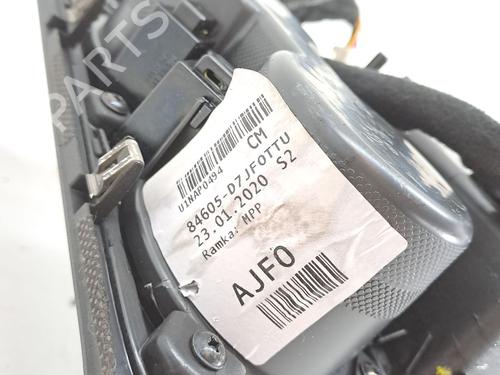 Middle console HYUNDAI TUCSON (TL, TLE) 1.6 CRDi hybrid 48V | BP28958081I22 