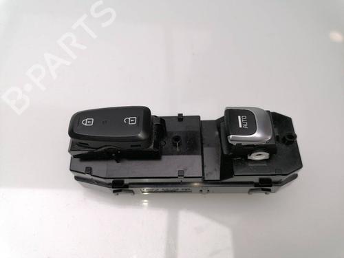 Used Right front window switch KIA SPORTAGE IV (QL, QLE) 1.7 CRDi (116 hp) 23938589