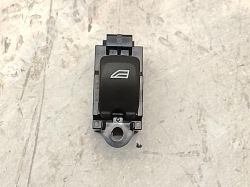 right-rear-window-switch-volvo-v40-hatchback-525-2012-2013-2014-2015-2016-2017-2018-2019-36376712 main image
