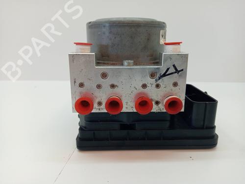 Abs pomp RENAULT MEGANE IV Hatchback (B9A/M/N_) 1.2 TCe 130 (B9MR) (130 hp) 25456779