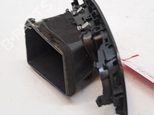 Air vent FORD FOCUS III 1.5 TDCi | BP26675521I21 