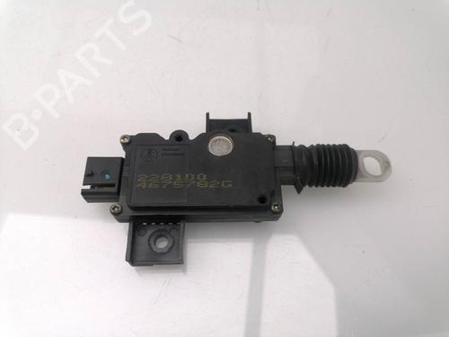 Used Electronic module CHRYSLER VOYAGER / GRAND VOYAGER III (GS_, NS_) 2.5 TD (116 hp) 23940531