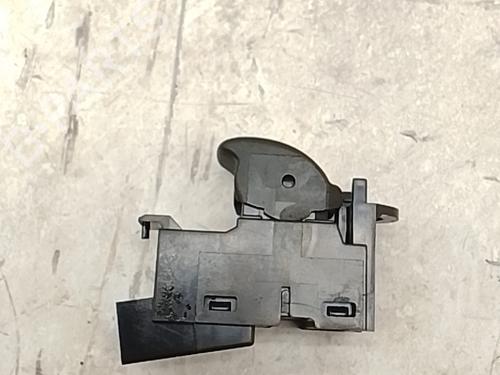 Right rear window switch VOLVO V40 Hatchback (525) D2 | BP36376712I28 - Image 2