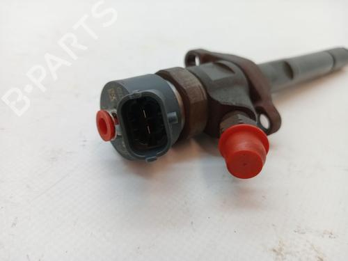 Injector FORD FOCUS II (DA_, HCP, DP) 1.6 TDCi | BP23361570M100 