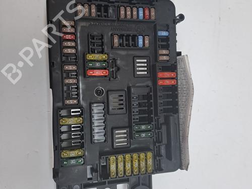 Used Fuse box BMW 1 (F20) 116 d (116 hp) 23944019