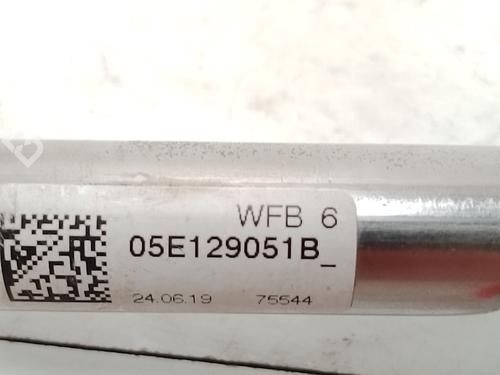 Injection rail SEAT LEON ST (5F8) 1.5 TGi | BP39740802M98 - Image 2