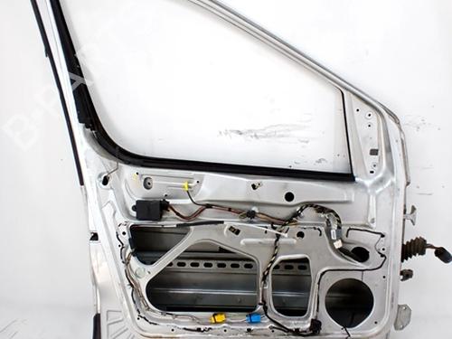 Used Left front door Left front door MERCEDES-BENZ VANEO (414) 1.7 CDI (414.700) (91 hp) 34618234 34618234