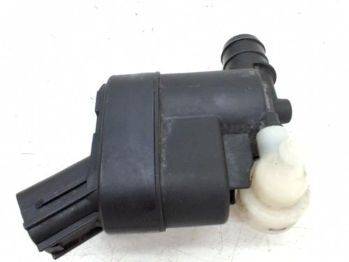 Washer pump KIA XCEED (CD) 1.6 CRDi 136 | BP37272847E24 - Image 2