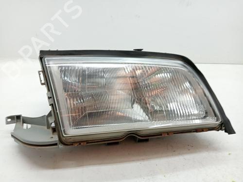 Used Right headlight MERCEDES-BENZ C-CLASS (W202) C 180 (202.018) (122 hp) 23358521