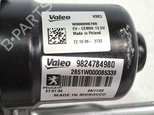 Front wiper motor OPEL CORSA F (P2JO) 1.2 (68) | BP28037647M29 