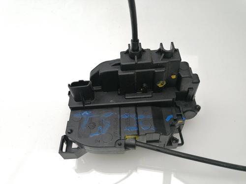 Used Rear left lock RENAULT MEGANE III Hatchback (BZ0/1_, B3_) 1.5 dCi (BZ0C) (90 hp) 23385304