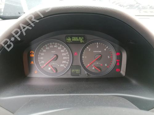 Kombiinstrument VOLVO V50 (545) D2 (114 hp) 23937840