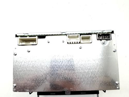 Used Radio NISSAN X-TRAIL II (T31) 2.0 dCi 4x4 (150 hp) 30622152