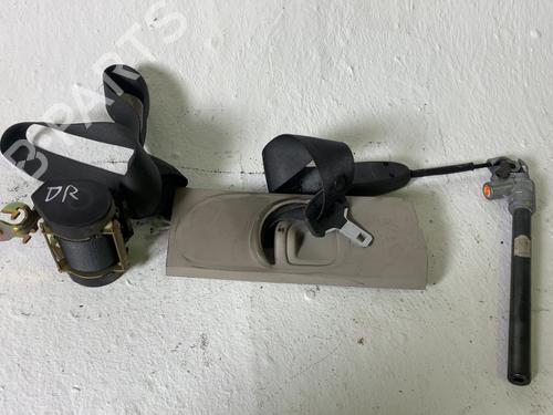 front-right-seatbelt-renault-scenic-ii-jm01_-2003-2004-2005-2006-2007-2008-2009-2010-40119342 main image