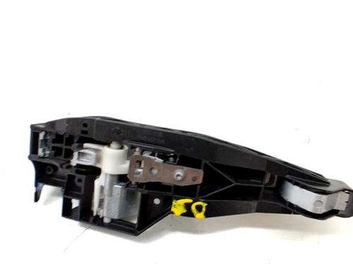 rear-right-exterior-door-handle-peugeot-208-hatchback-van-cr_-2013-2014-2015-2016-2017-2018-2019-29990894 main image