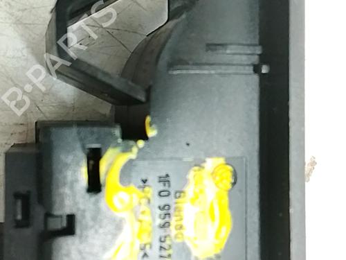 right-rear-window-switch-vw-touran-1t3-2010-2011-2012-2013-2014-2015-2016-33766399 main image