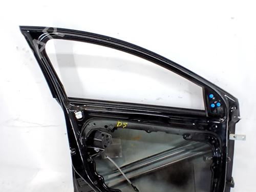 Used Right front door VOLVO V40 Hatchback (525) D2 (114 hp) 31580010