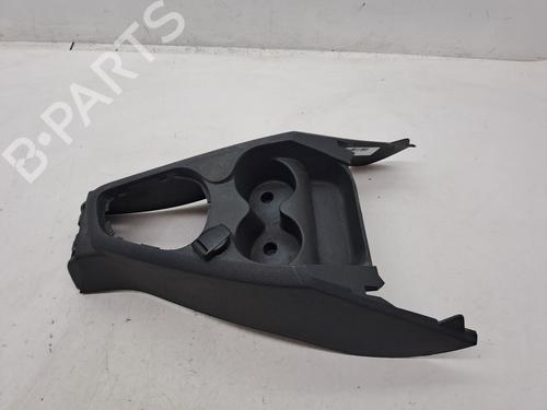 Armrest / Center console DACIA SANDERO II TCe 90 (B8M1, B8MA, B8AC) | BP23362347I20 