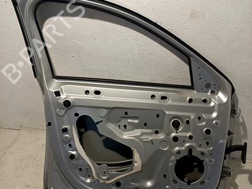 Used Left front door OPEL CORSA F (P2JO) 1.2 (68) (101 hp) 30452325