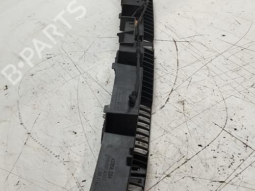 other-seat-arona-kj7-kjp-2017-37635329 main image