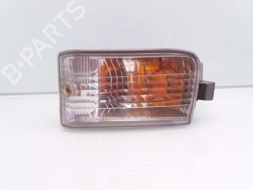 Blinker vorne links für TOYOTA RAV 4 II (_A2_) 2.0 D 4WD (CLA20_, CLA21_, CLA20R, CLA21R) (116 hp) 23649395