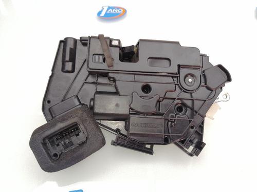 Front right lock VW POLO V (6R1, 6C1) 1.4 TDI | BP23418981C97 